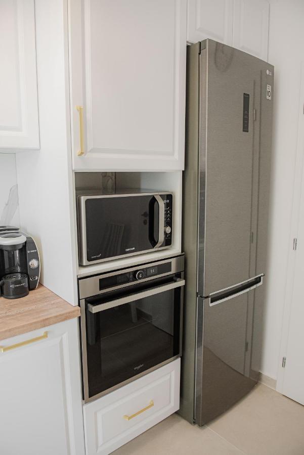 Modern Apartment In Timisoara Ngoại thất bức ảnh