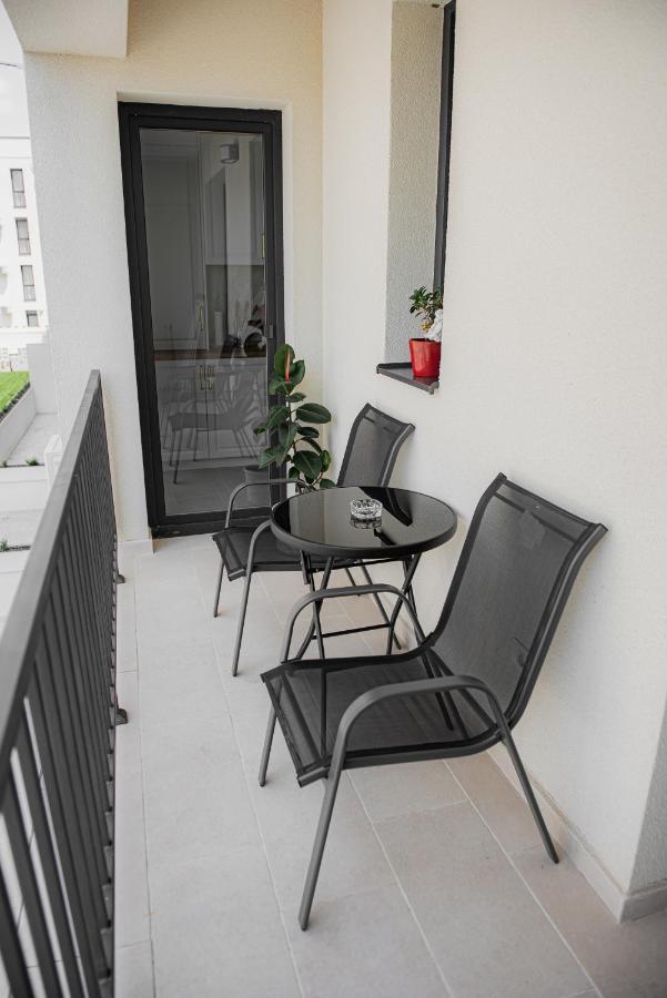 Modern Apartment In Timisoara Ngoại thất bức ảnh