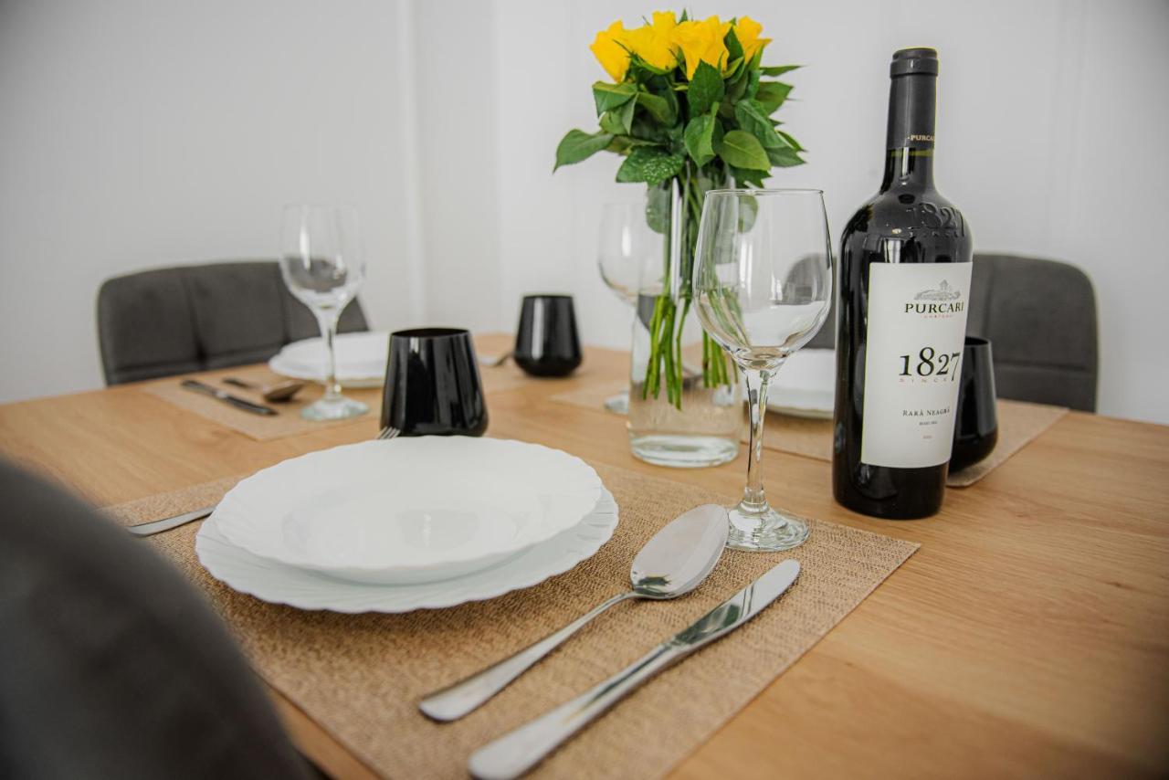 Modern Apartment In Timisoara Ngoại thất bức ảnh