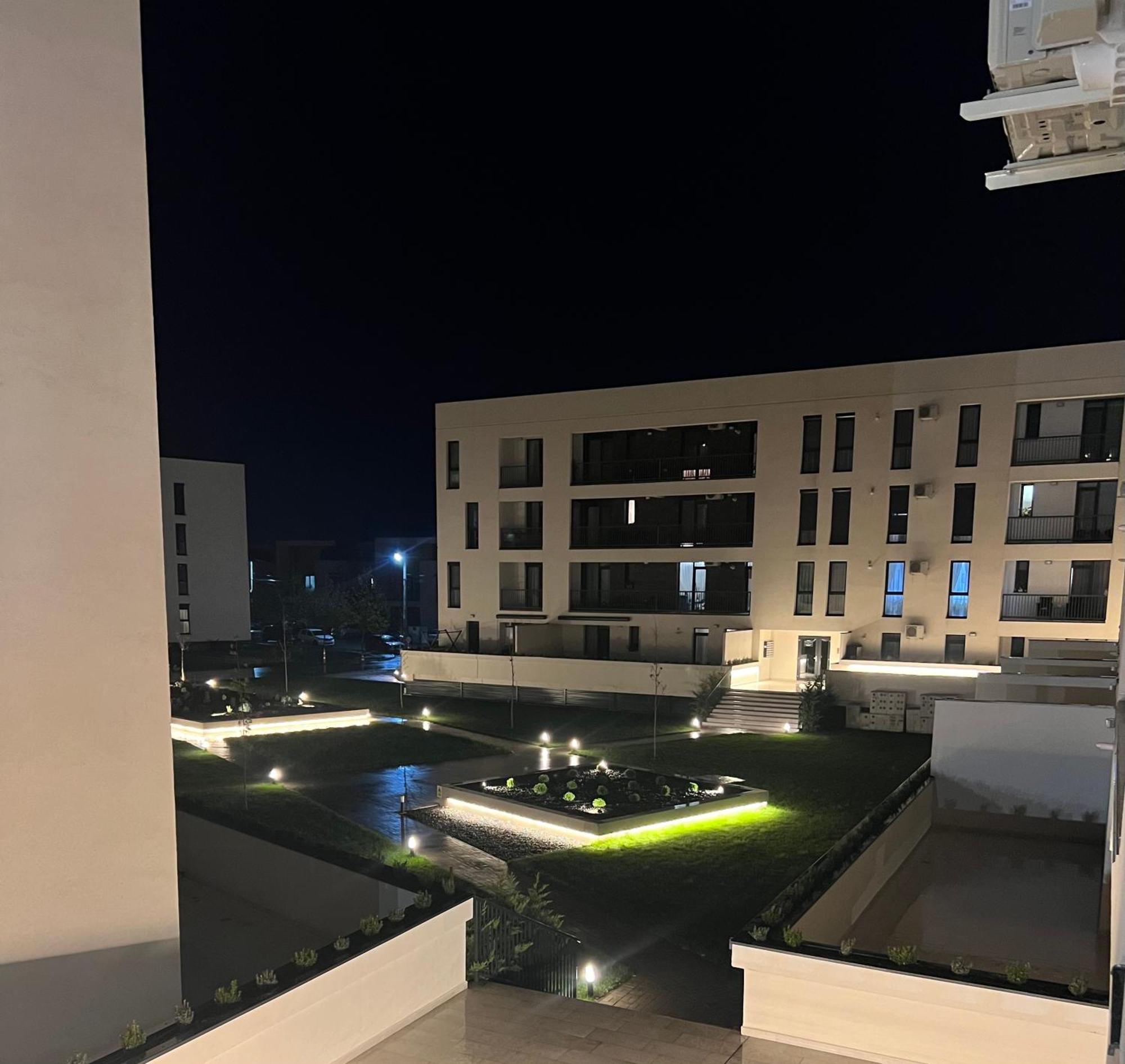 Modern Apartment In Timisoara Ngoại thất bức ảnh