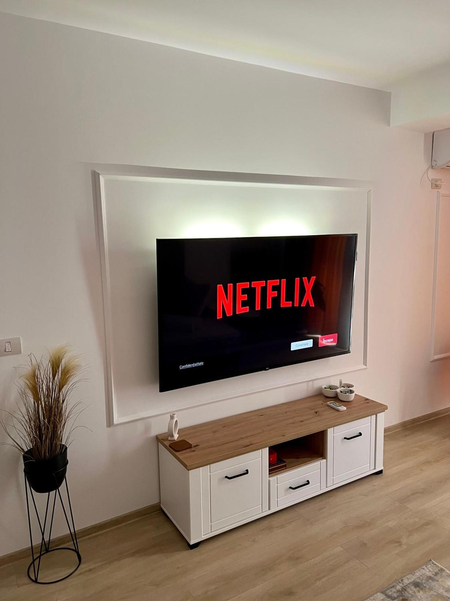 Modern Apartment In Timisoara Ngoại thất bức ảnh