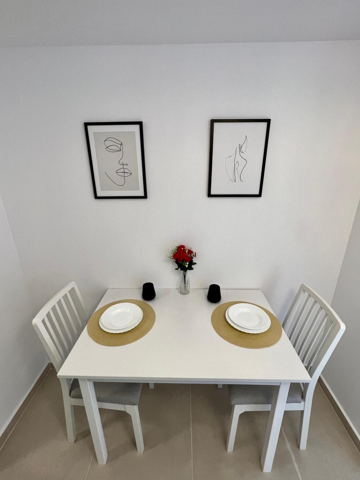 Modern Apartment In Timisoara Ngoại thất bức ảnh