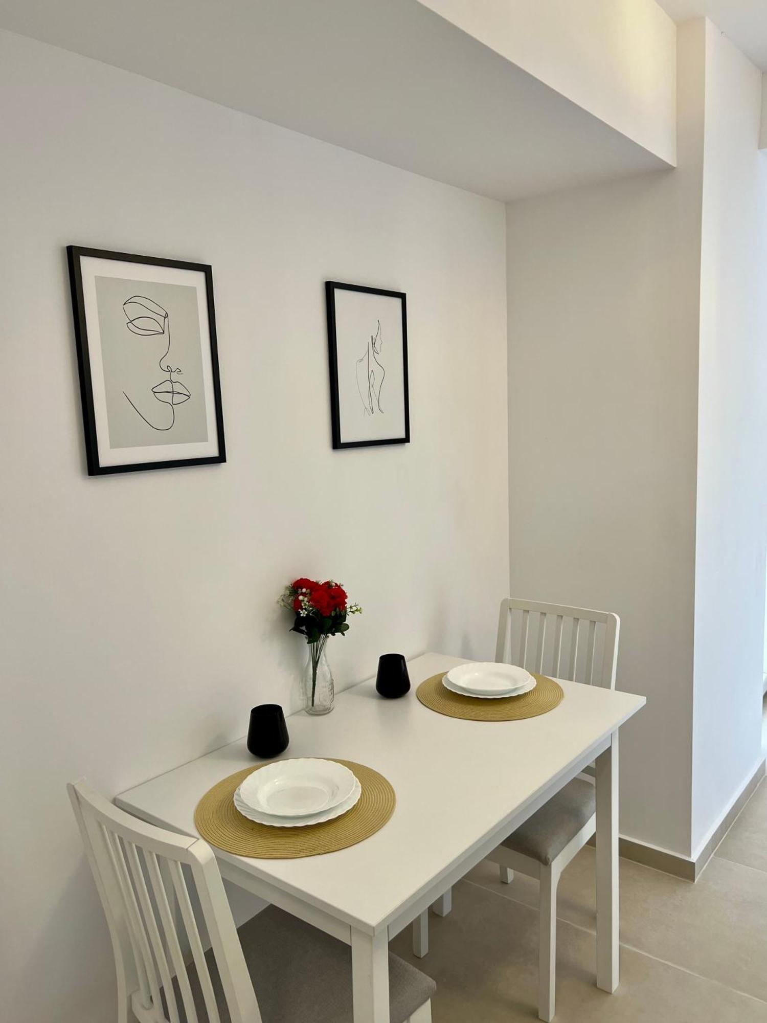 Modern Apartment In Timisoara Ngoại thất bức ảnh