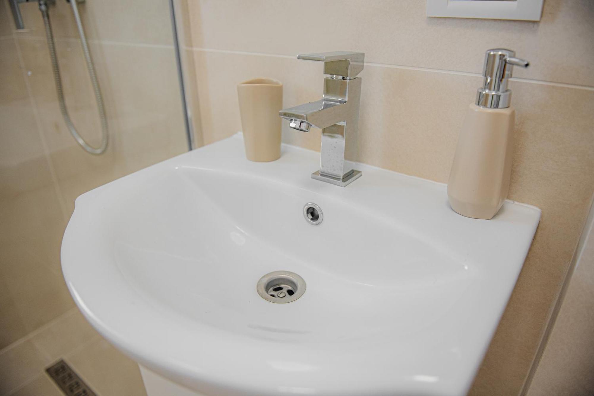 Modern Apartment In Timisoara Ngoại thất bức ảnh